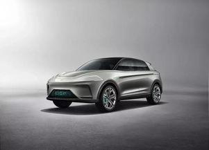 巔峰駕馭 世界級電動超跑，1200千瓦的狂野與2.5秒的極致